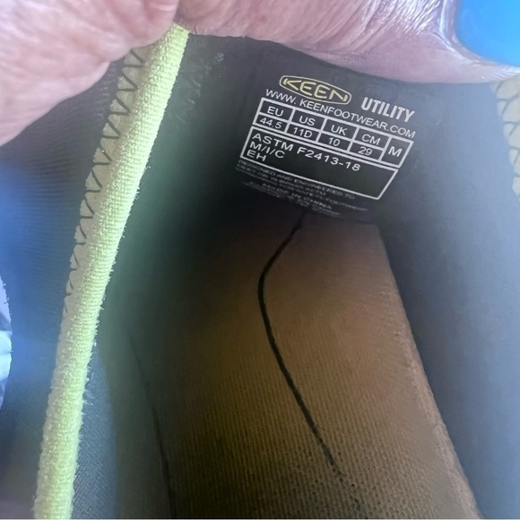 Keen Utility Shoes Mens 11D Black Vista Energy Carbon Toe Safety Work Steel Toe - Picture 11 of 11